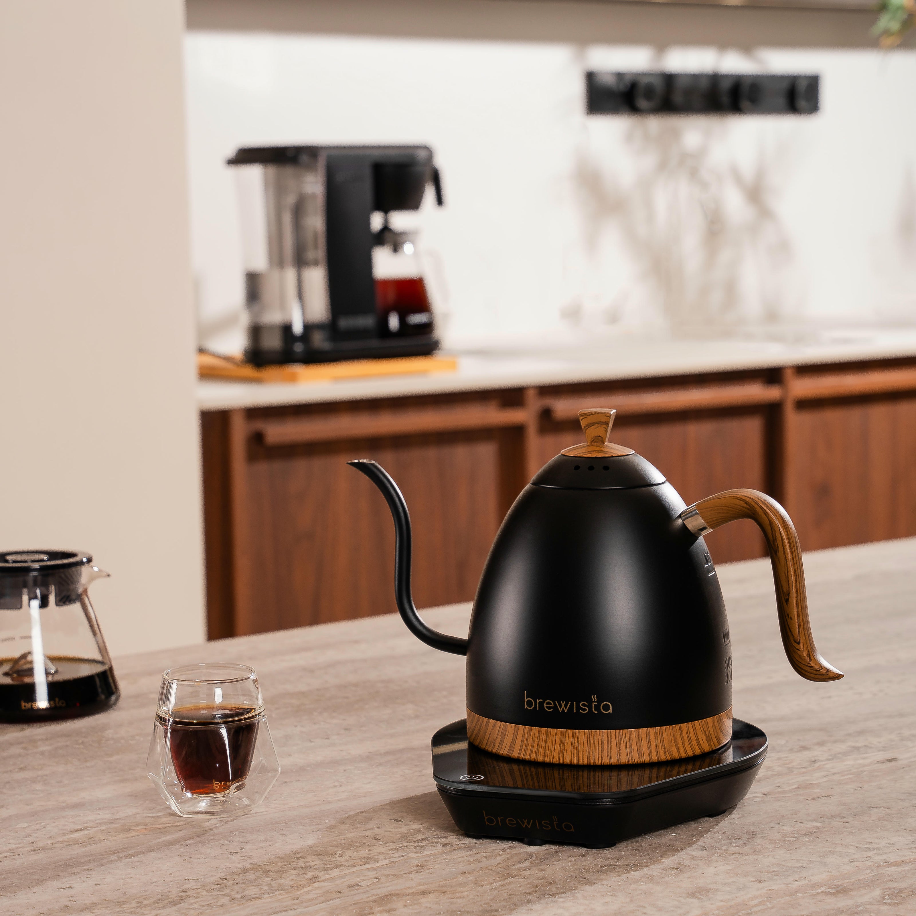 Brewista Artisan Gooseneck 1 L Kettle w/ Variable Temperature