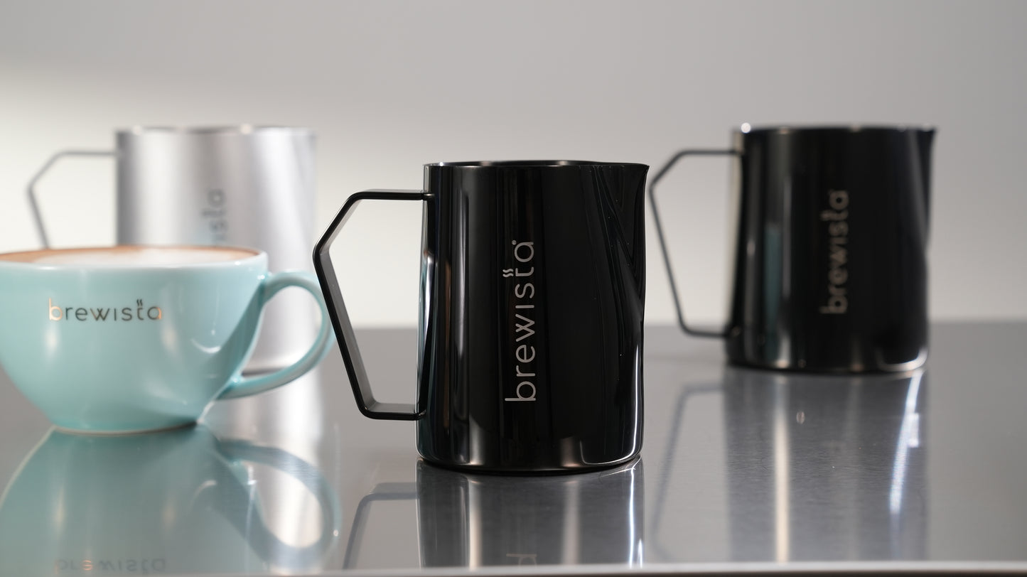 Brewista Milk Frothing Pitcher with Ergonomic Swirl Spout