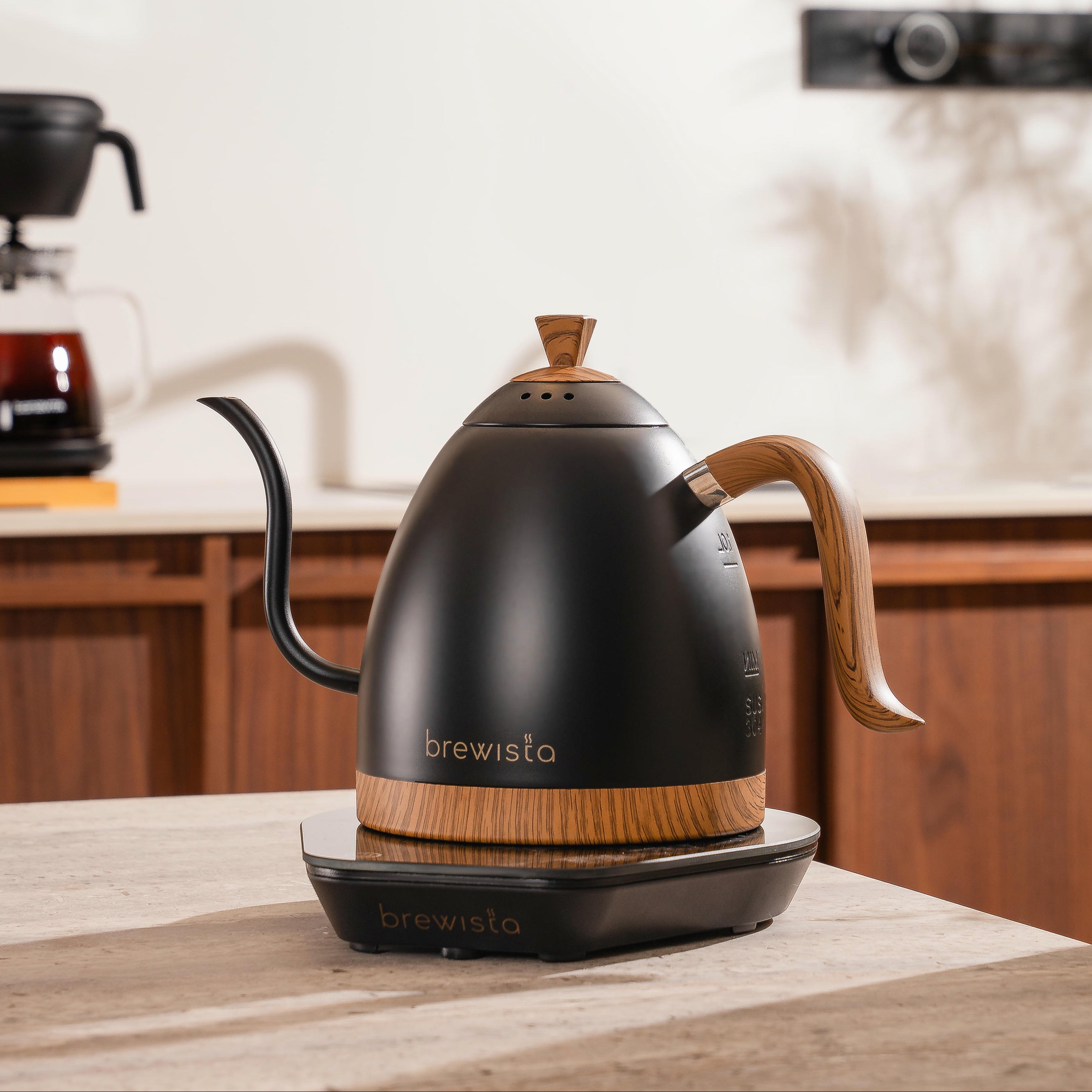 Brewista Artisan Gooseneck 1 L Kettle w/ Variable Temperature