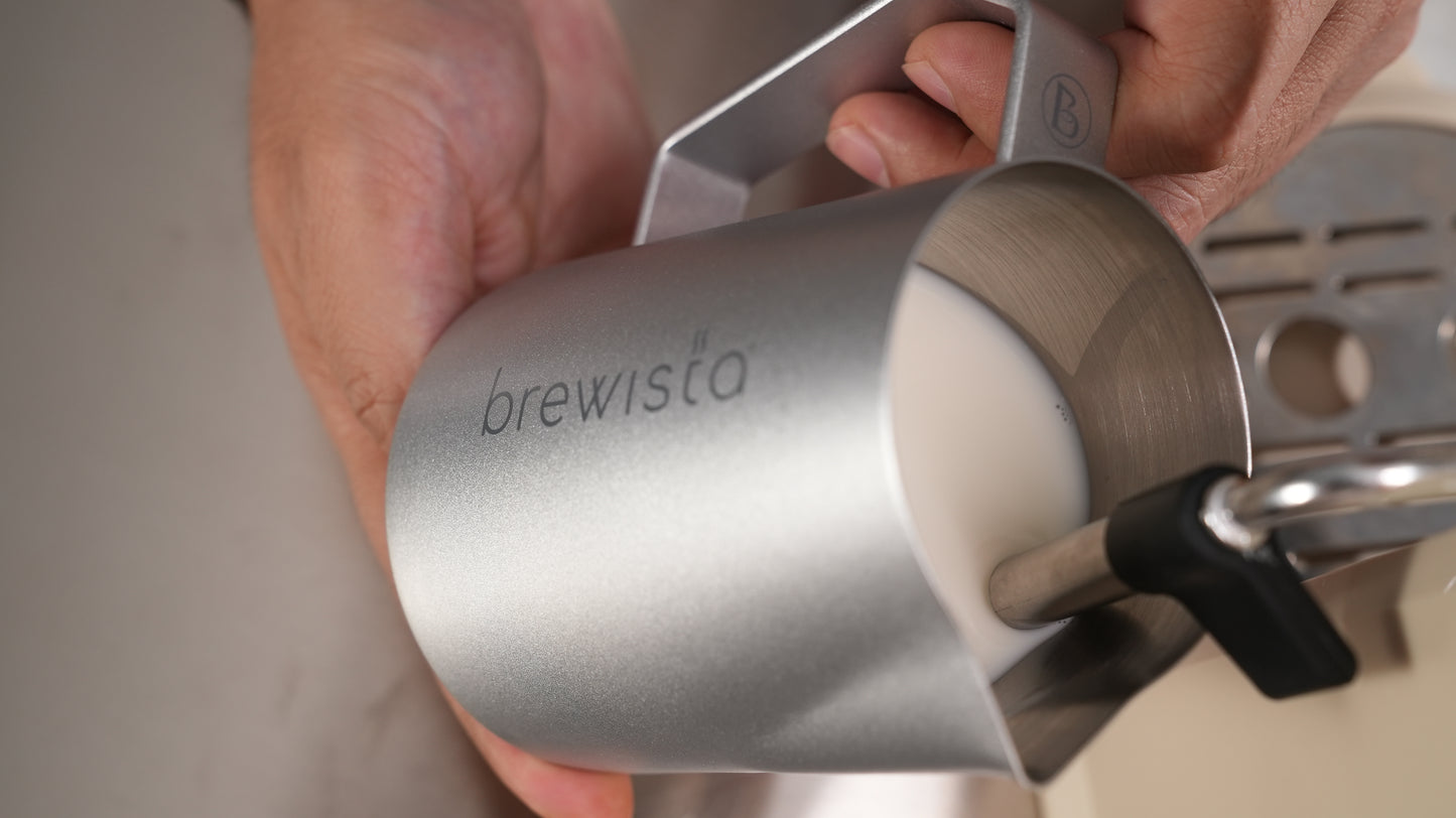 Brewista Milk Frothing Pitcher with Ergonomic Swirl Spout