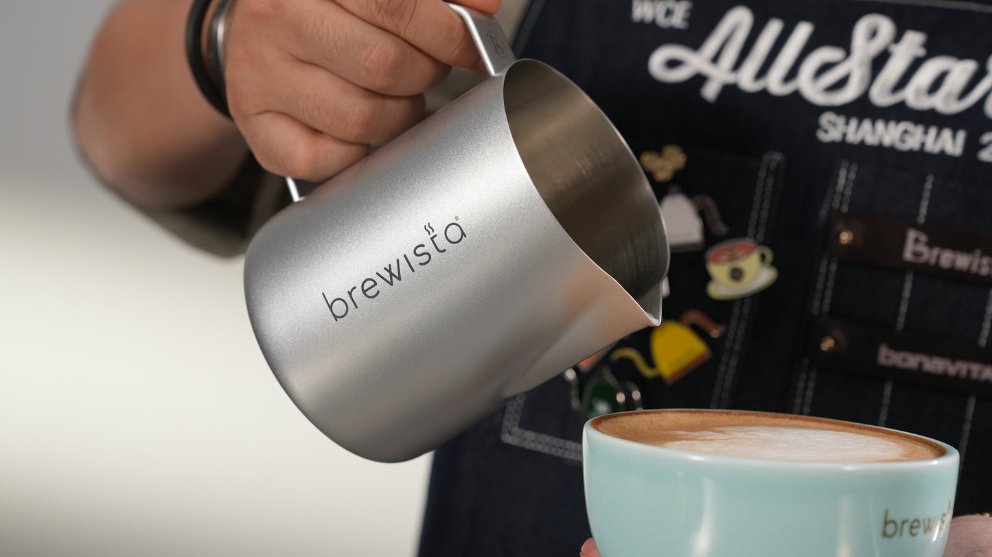 Brewista Milk Frothing Pitcher with Ergonomic Swirl Spout