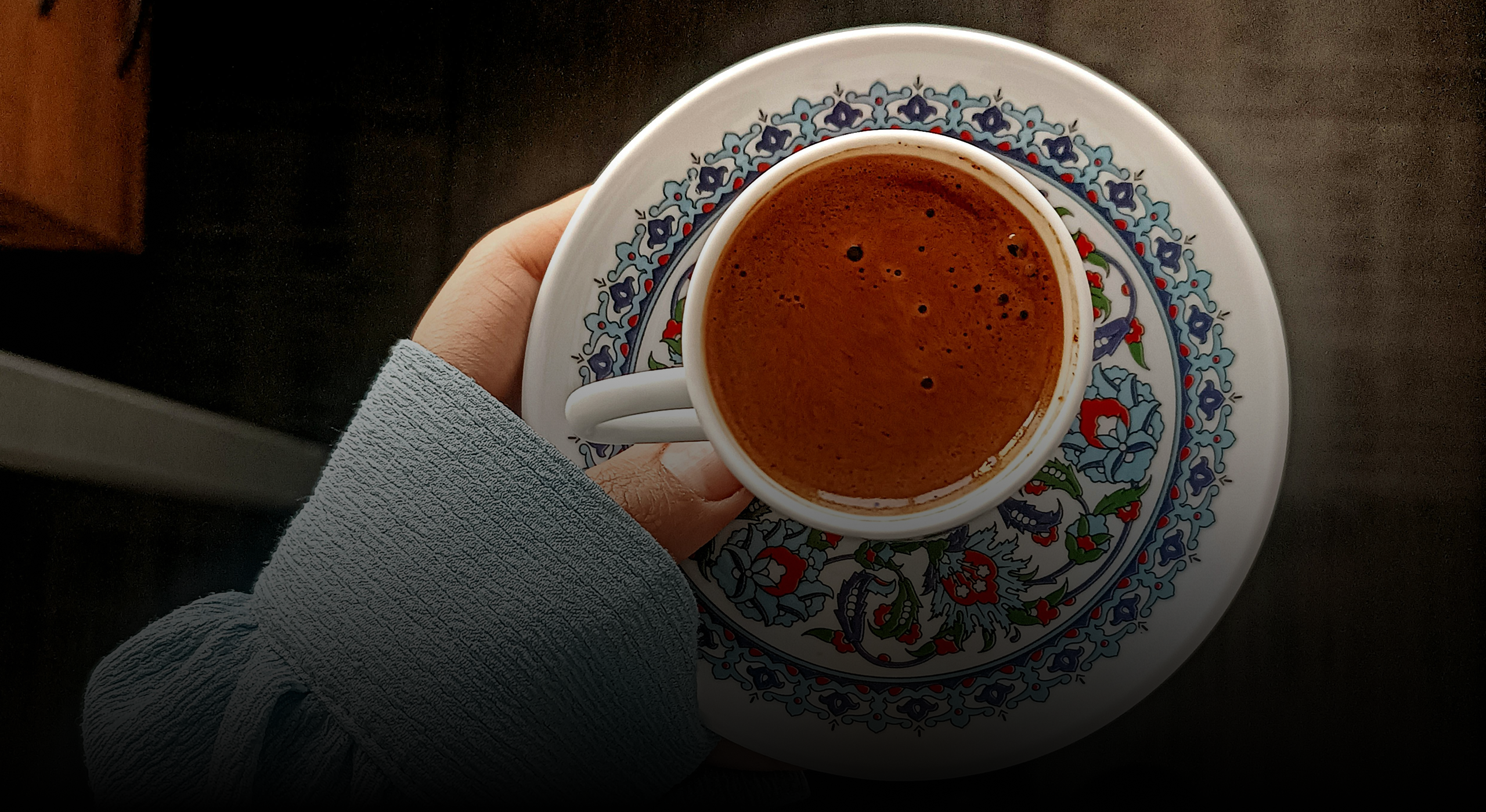 Coffee — The Ritual That Flattens the World
