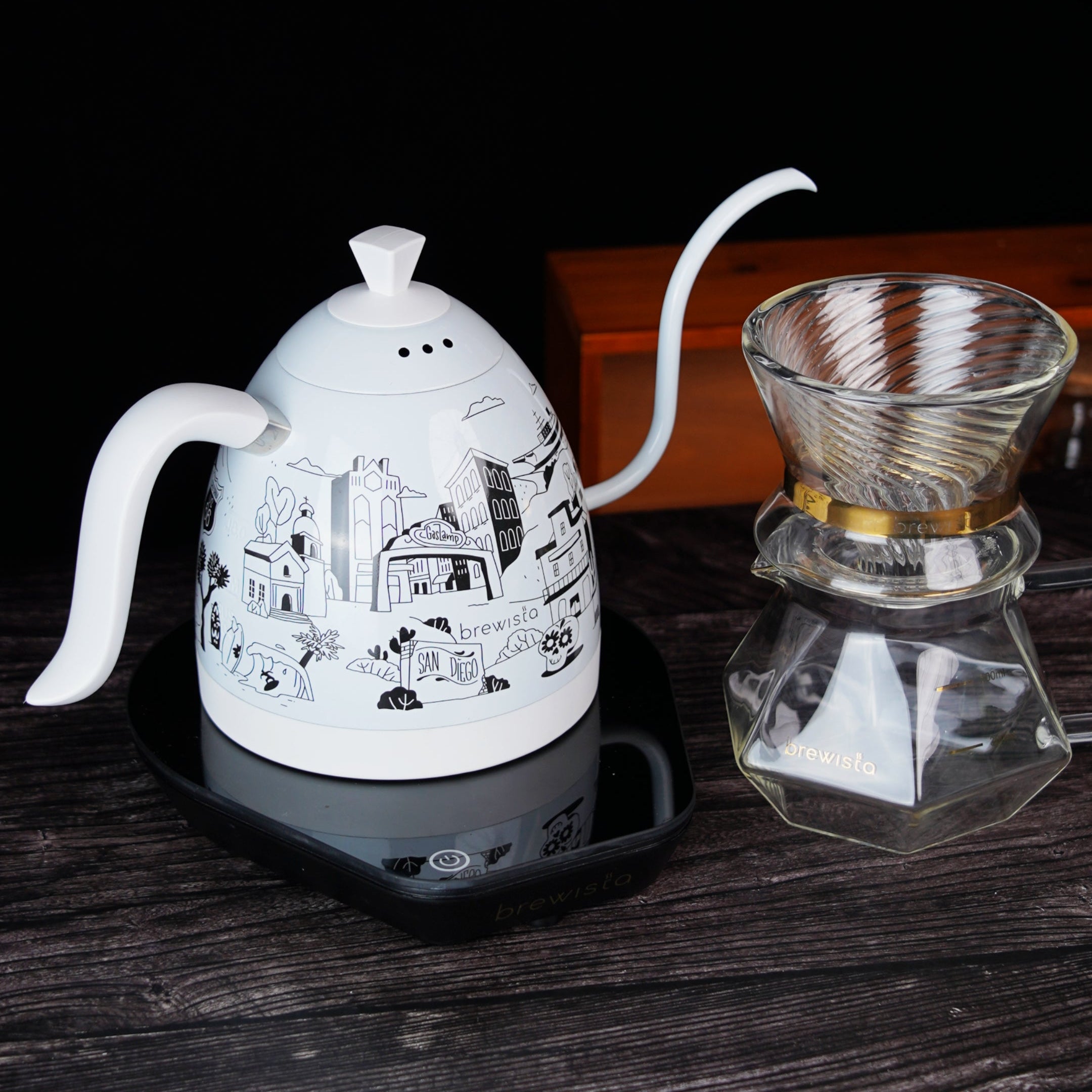Limited Edition San Diego Kettle | Brewista Artisan, .6L