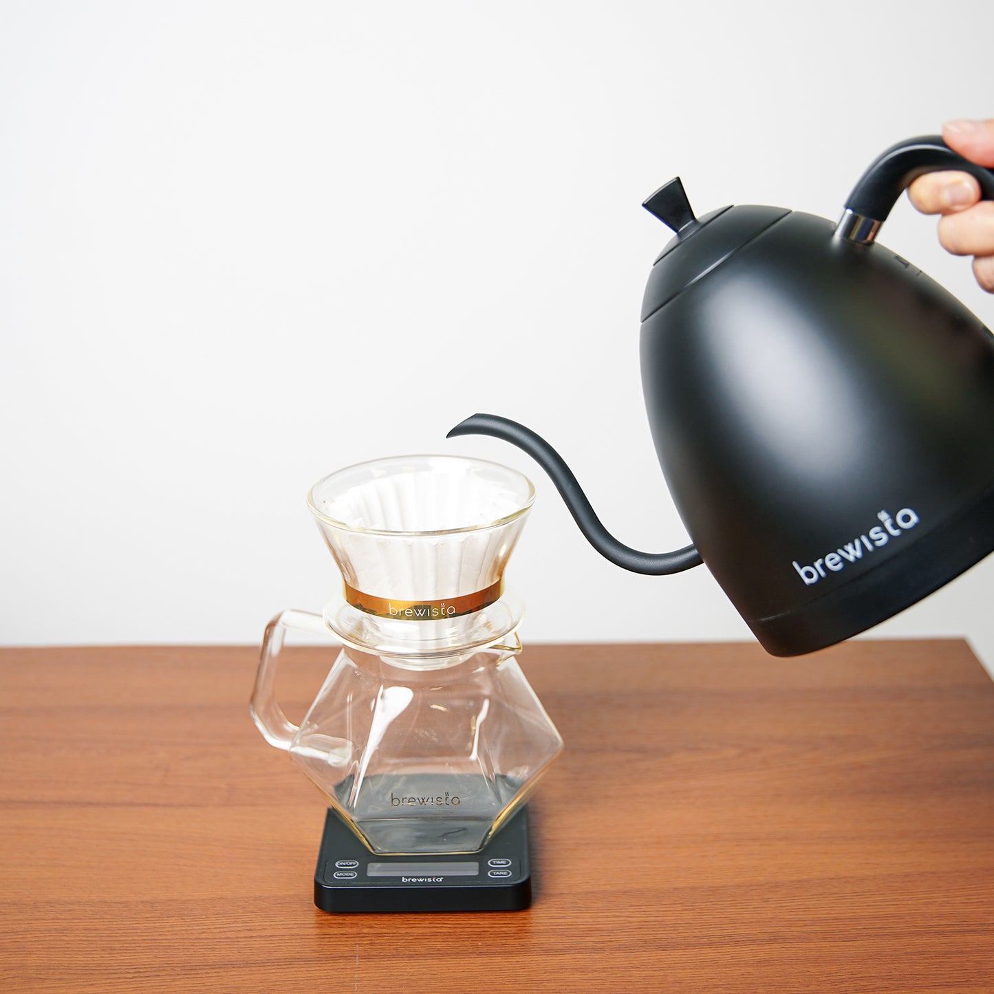 Brewista Artisan Gooseneck 1 L Kettle w/ Variable Temperature
