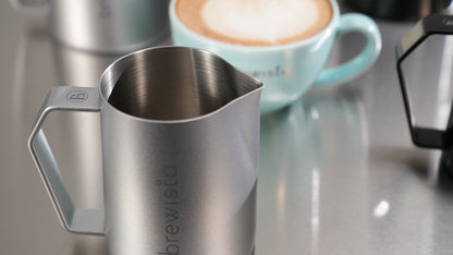 Brewista Milk Frothing Pitcher with Ergonomic Swirl Spout