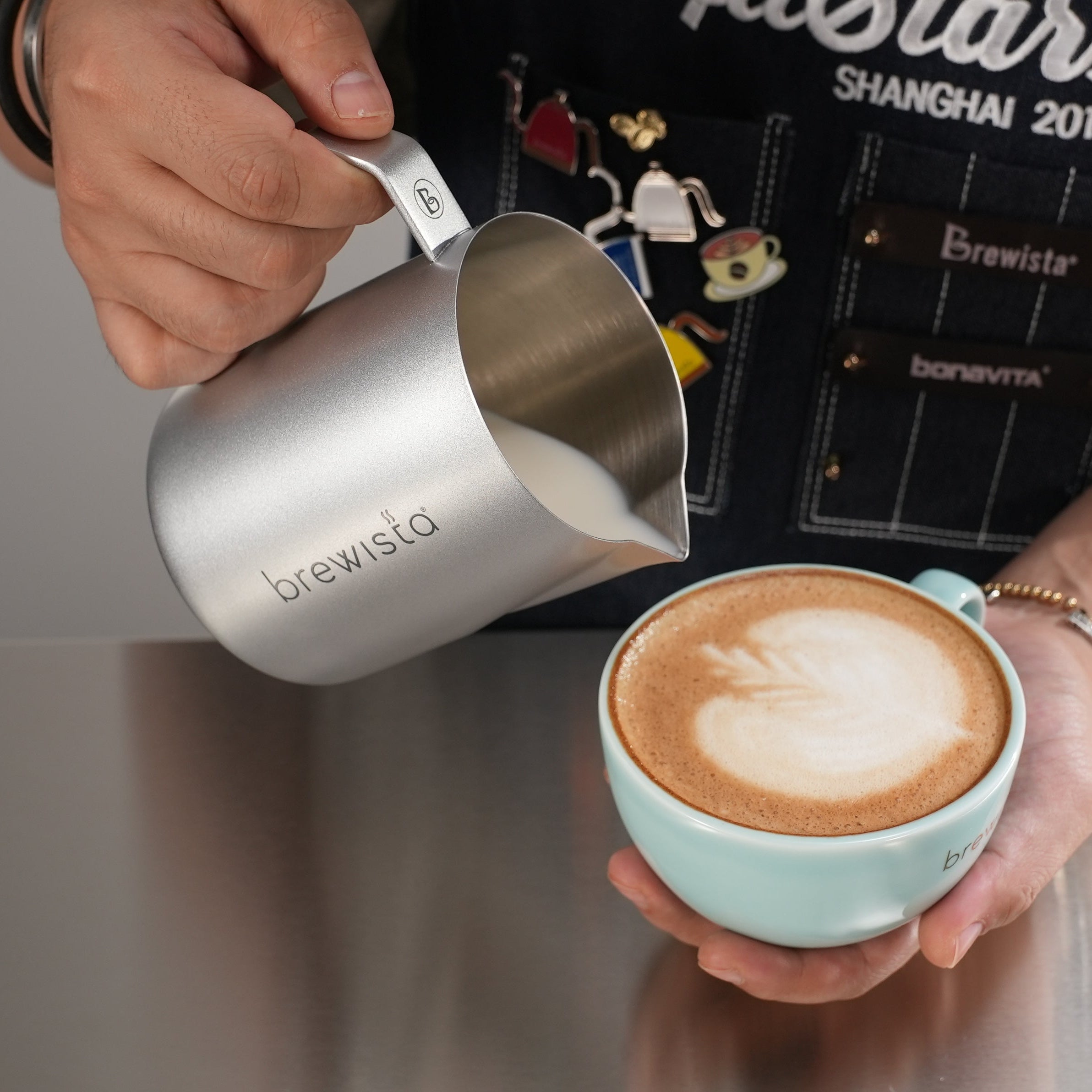 Brewista Milk Frothing Pitcher with Ergonomic Swirl Spout