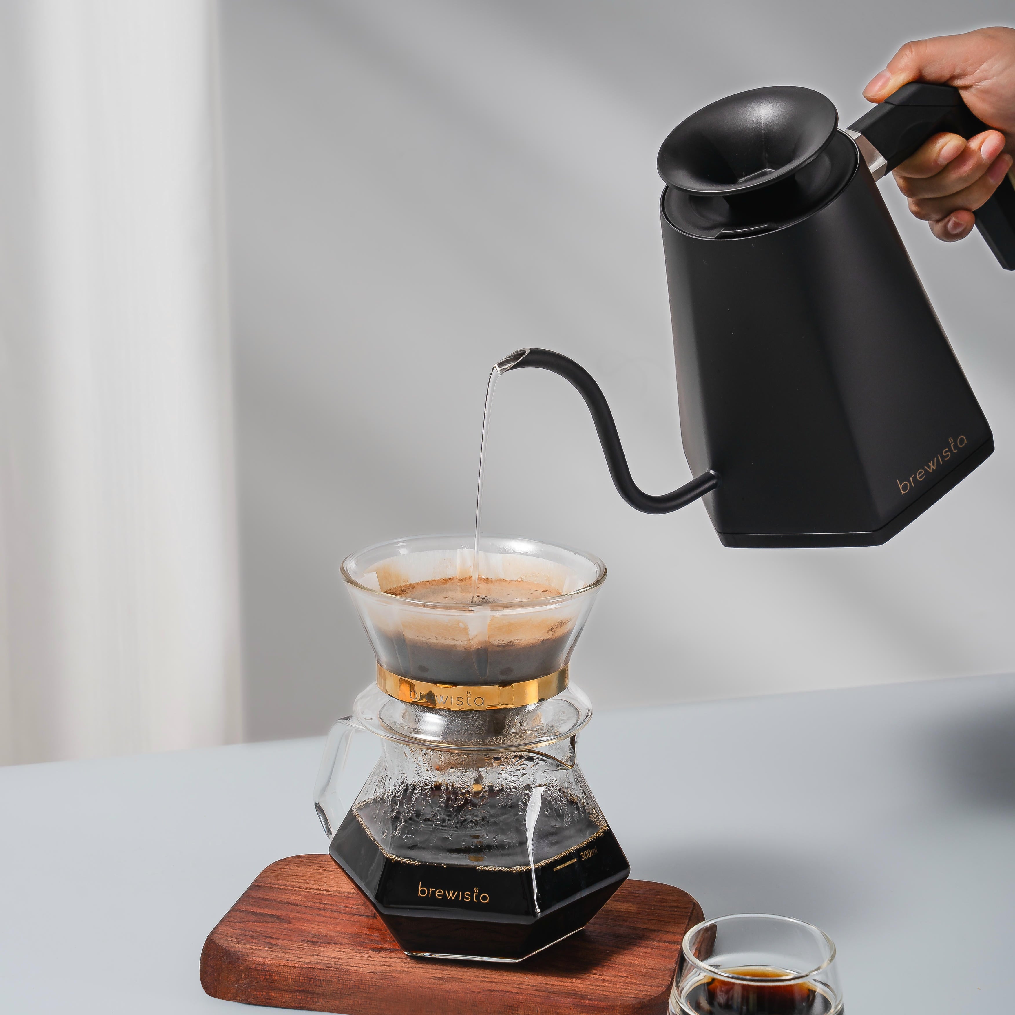 Brewista X-Series Gooseneck Kettle w/ Digital Temperature Control - 0.
